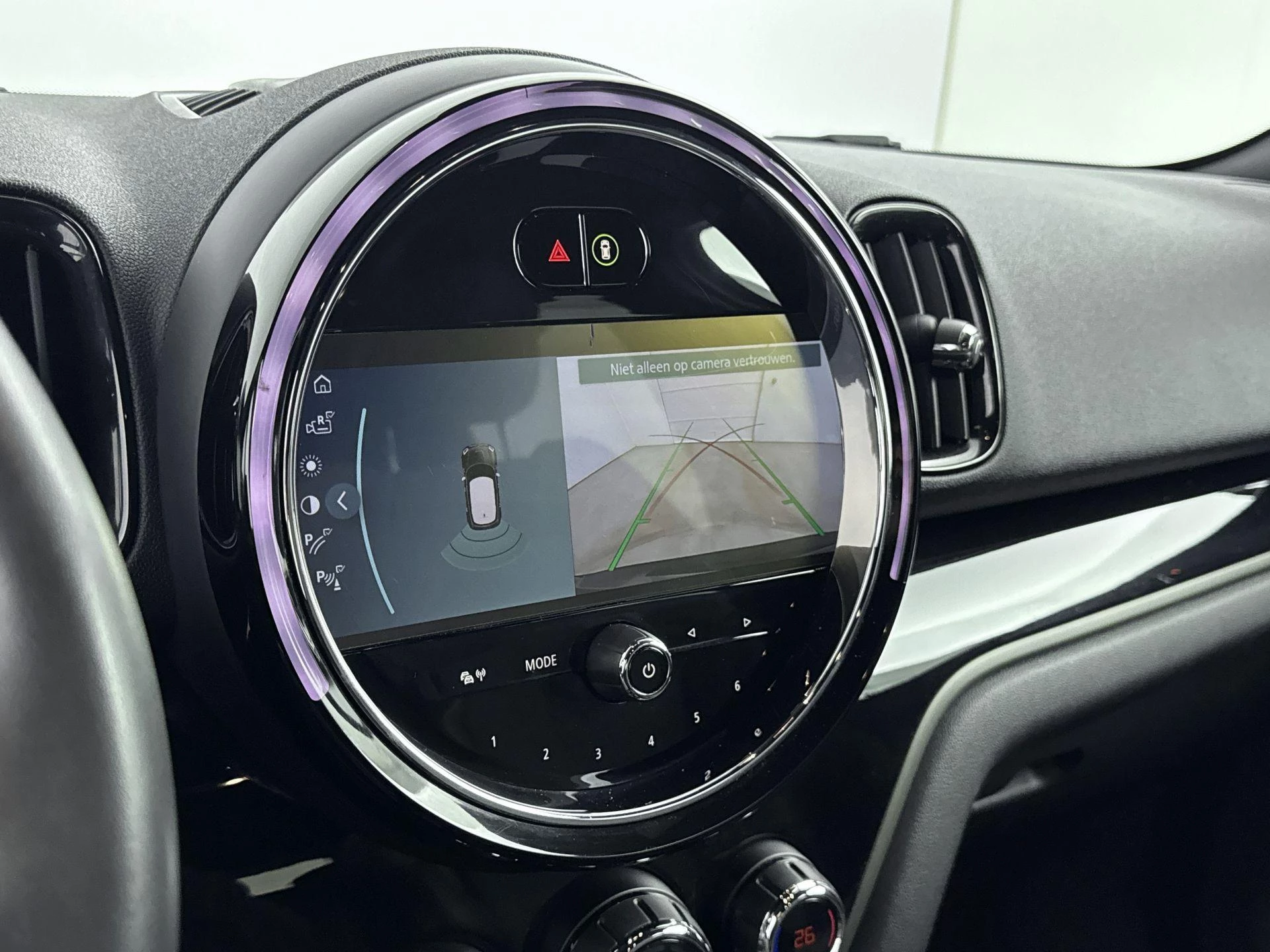 MINI-Countryman-image-10