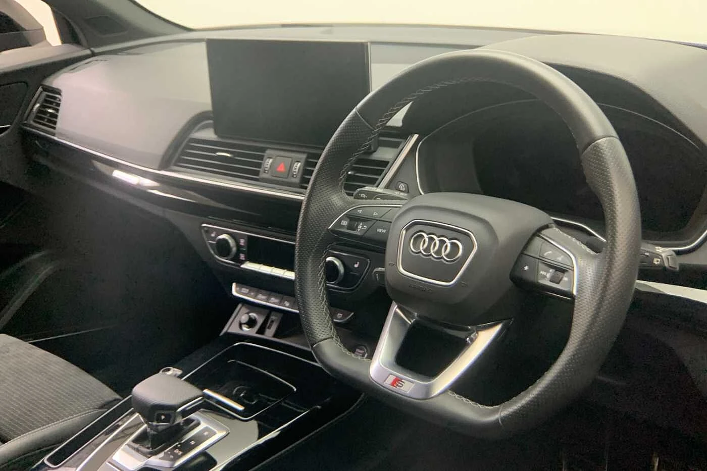 Audi-Q5-image-5