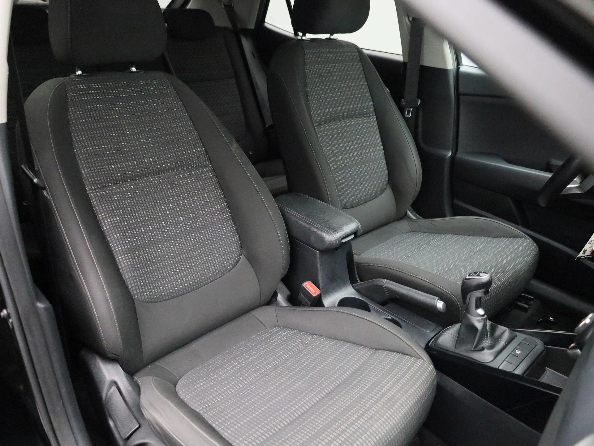 Kia-Stonic-image-30