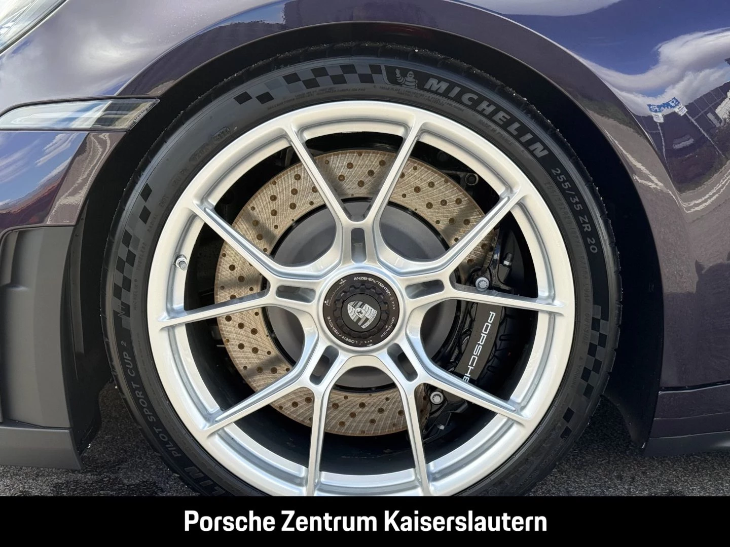 Porsche 911 992 GT3 mit Touring-Paket Liftsystem-VA BOSE gt3 mit touring-paket