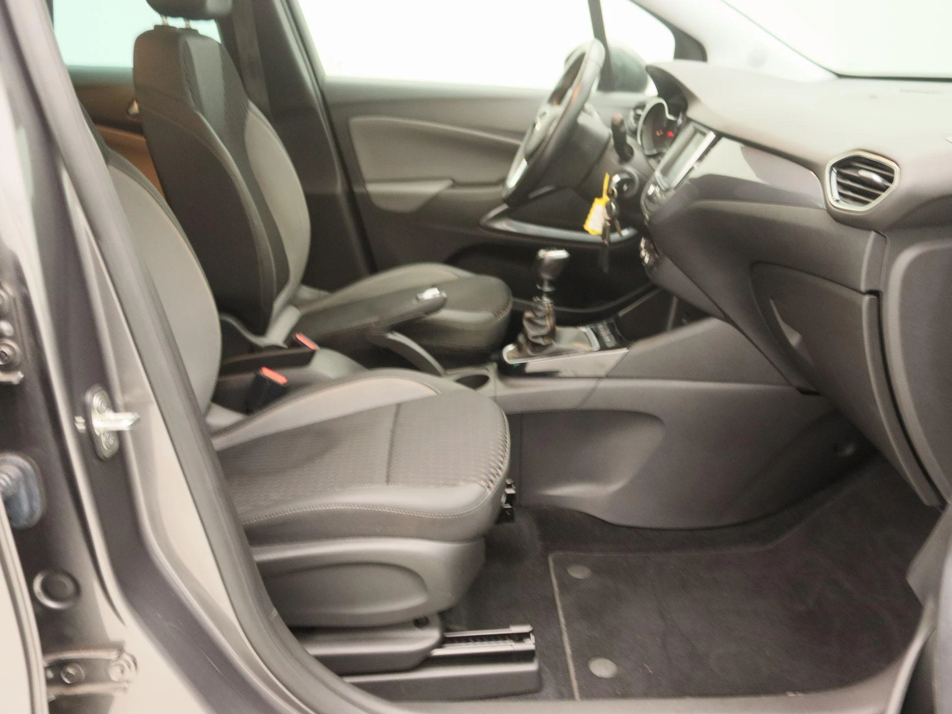 Opel-Crossland X-image-24