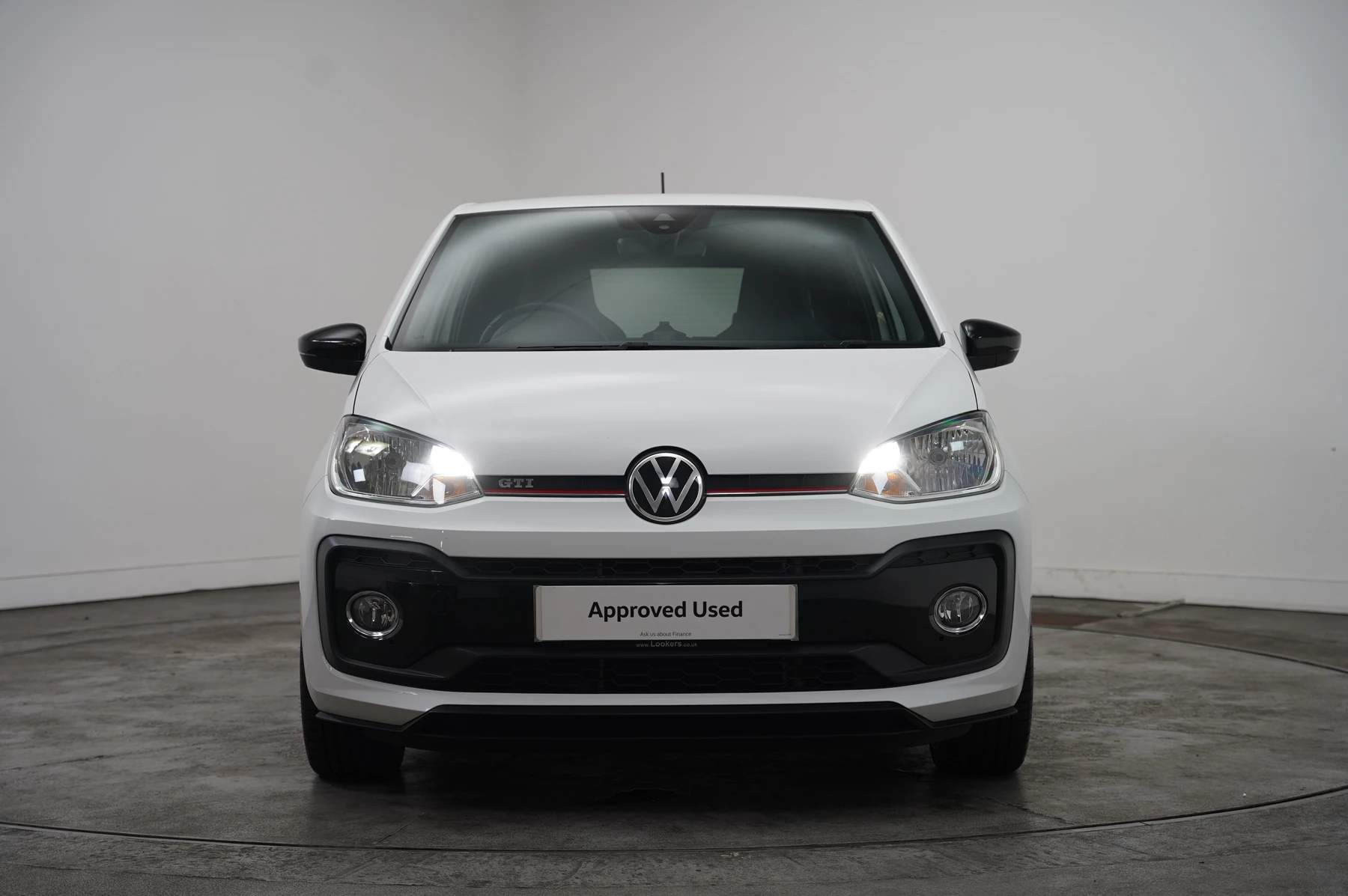 Volkswagen-up!-image-6