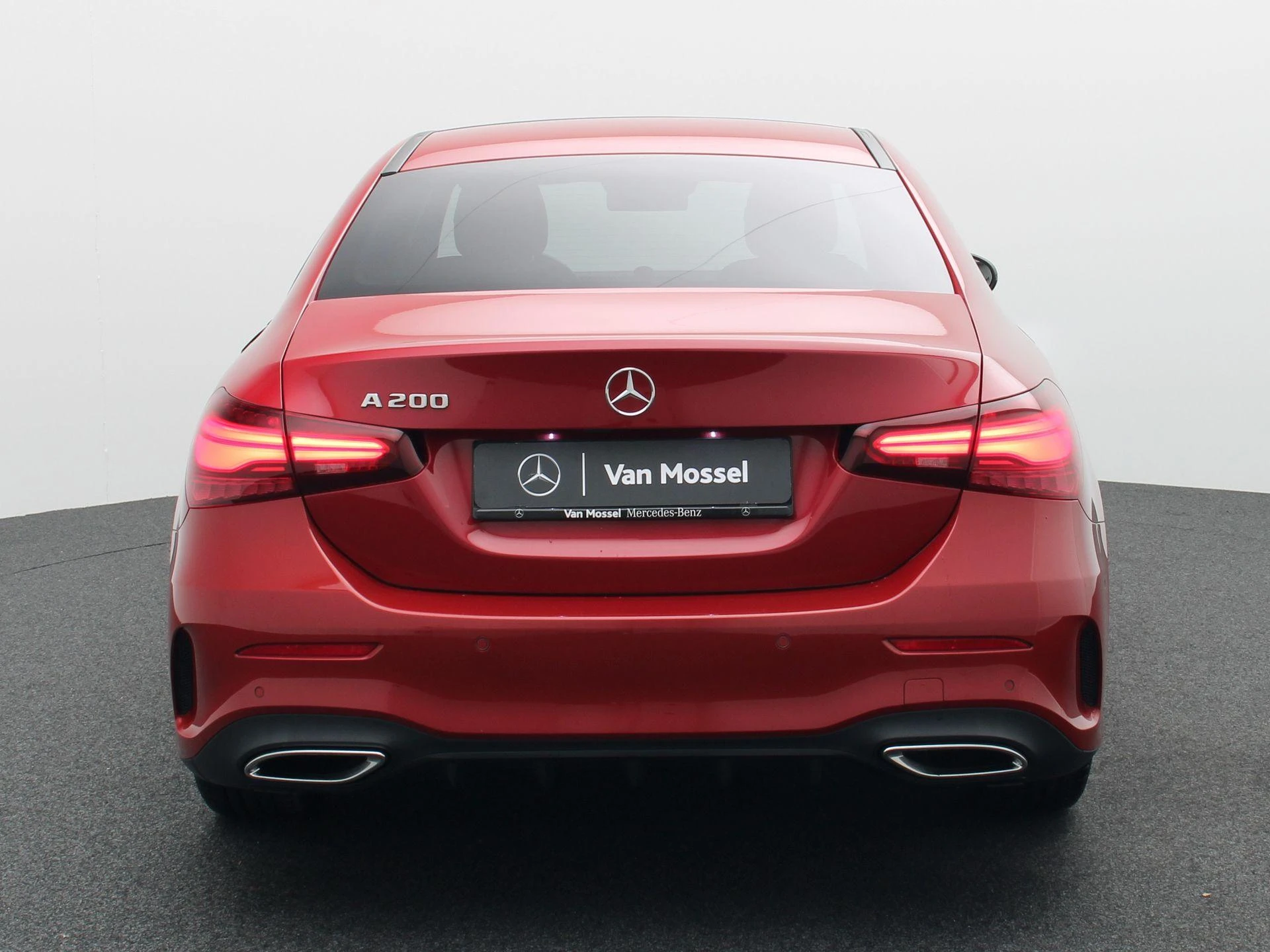 Mercedes-Benz-A-Klasse-image-4