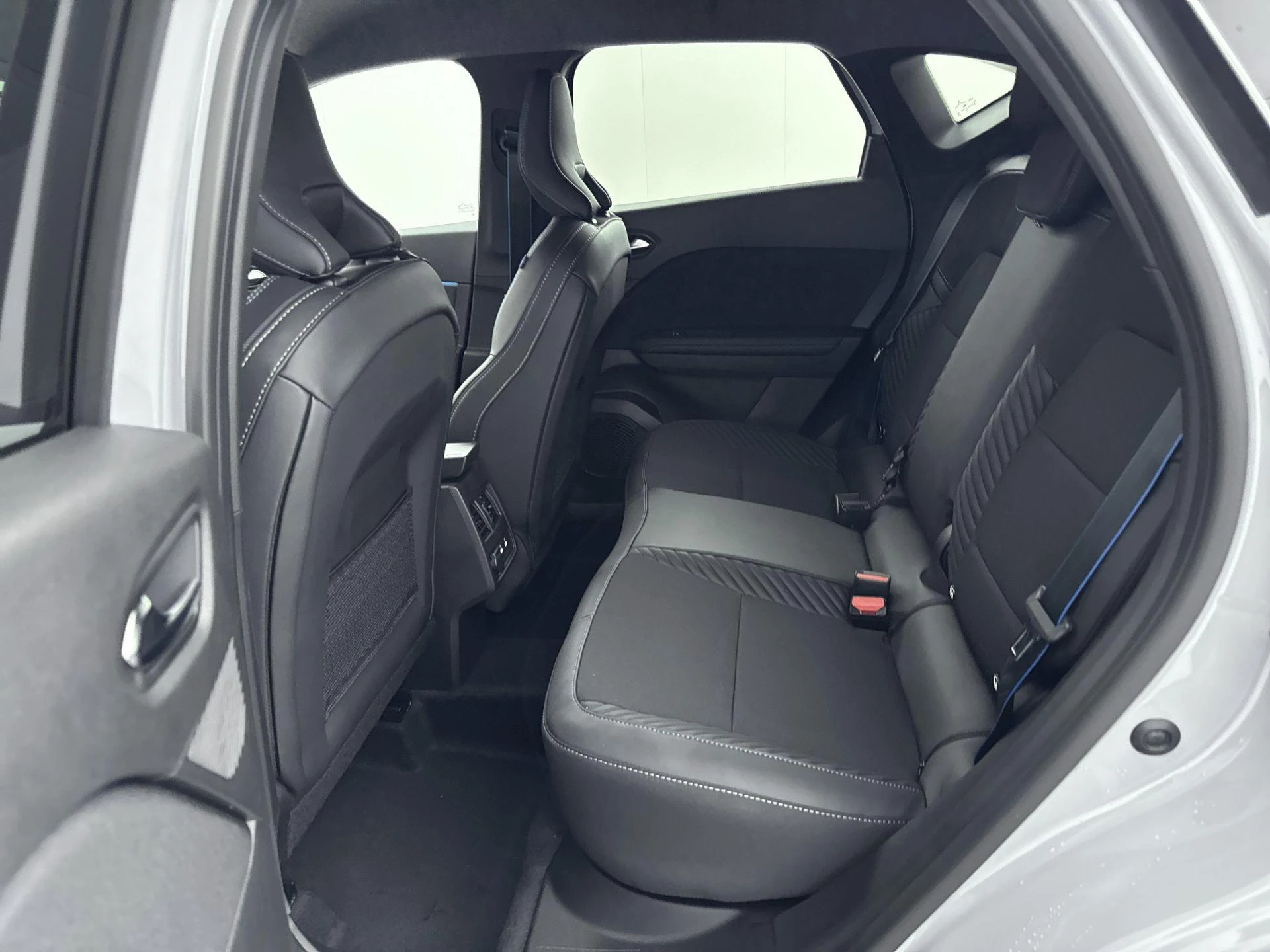 Renault-Captur-image-10