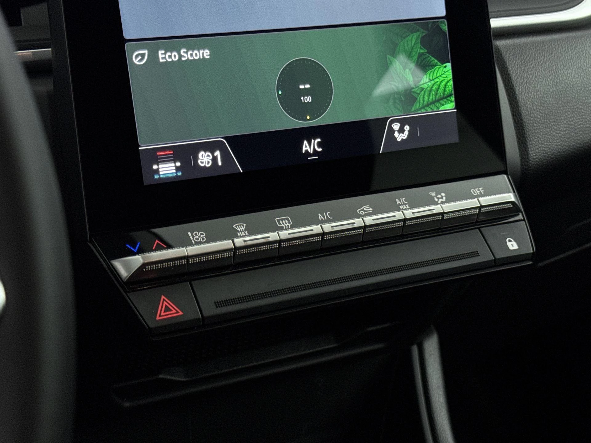 Renault-Captur-image-14