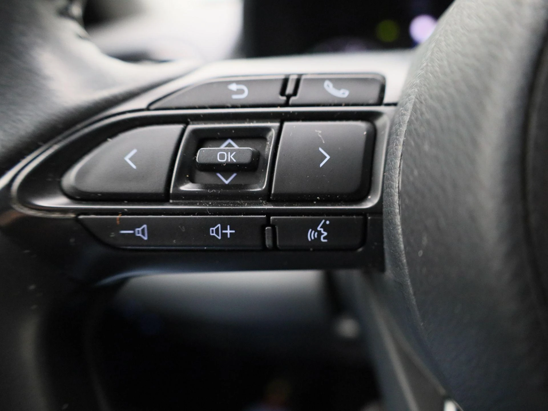 Toyota-Yaris-image-16