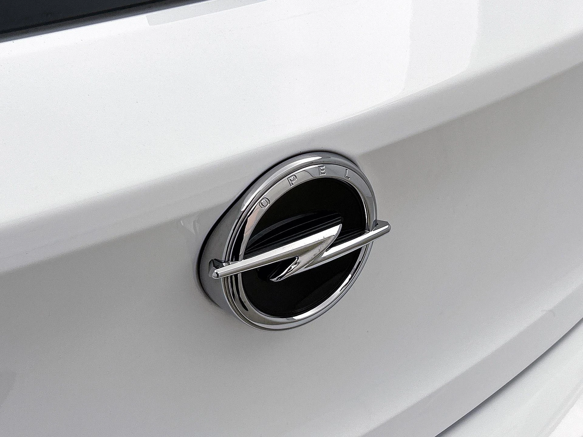 Opel-Corsa-e-image-12