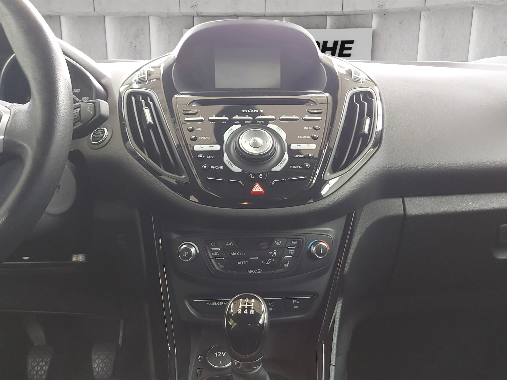 Ford-B-MAX-image-14