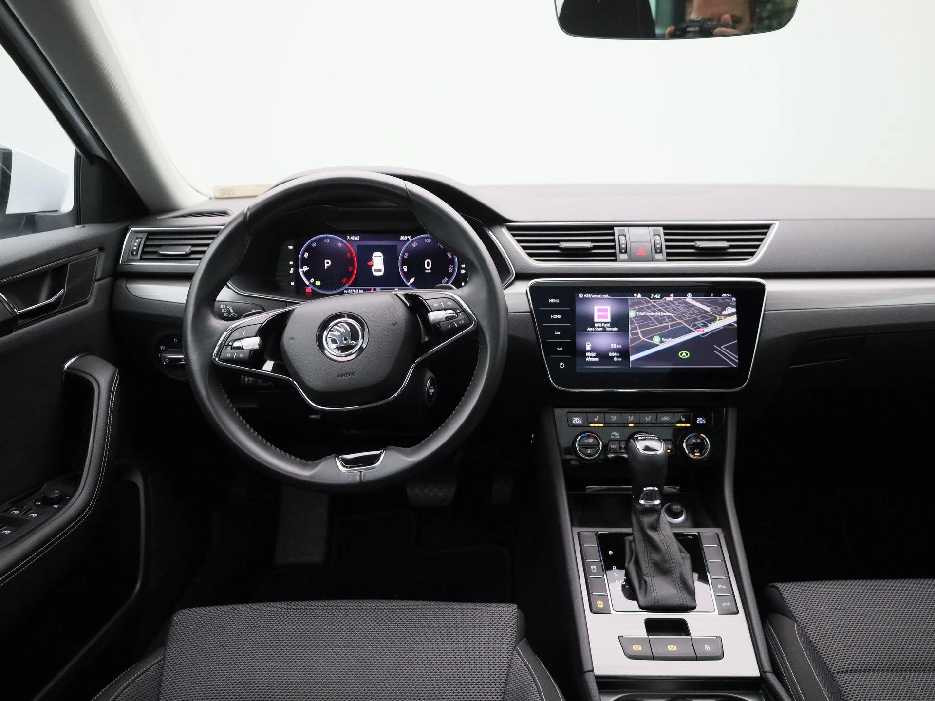 Škoda-Superb-image-8