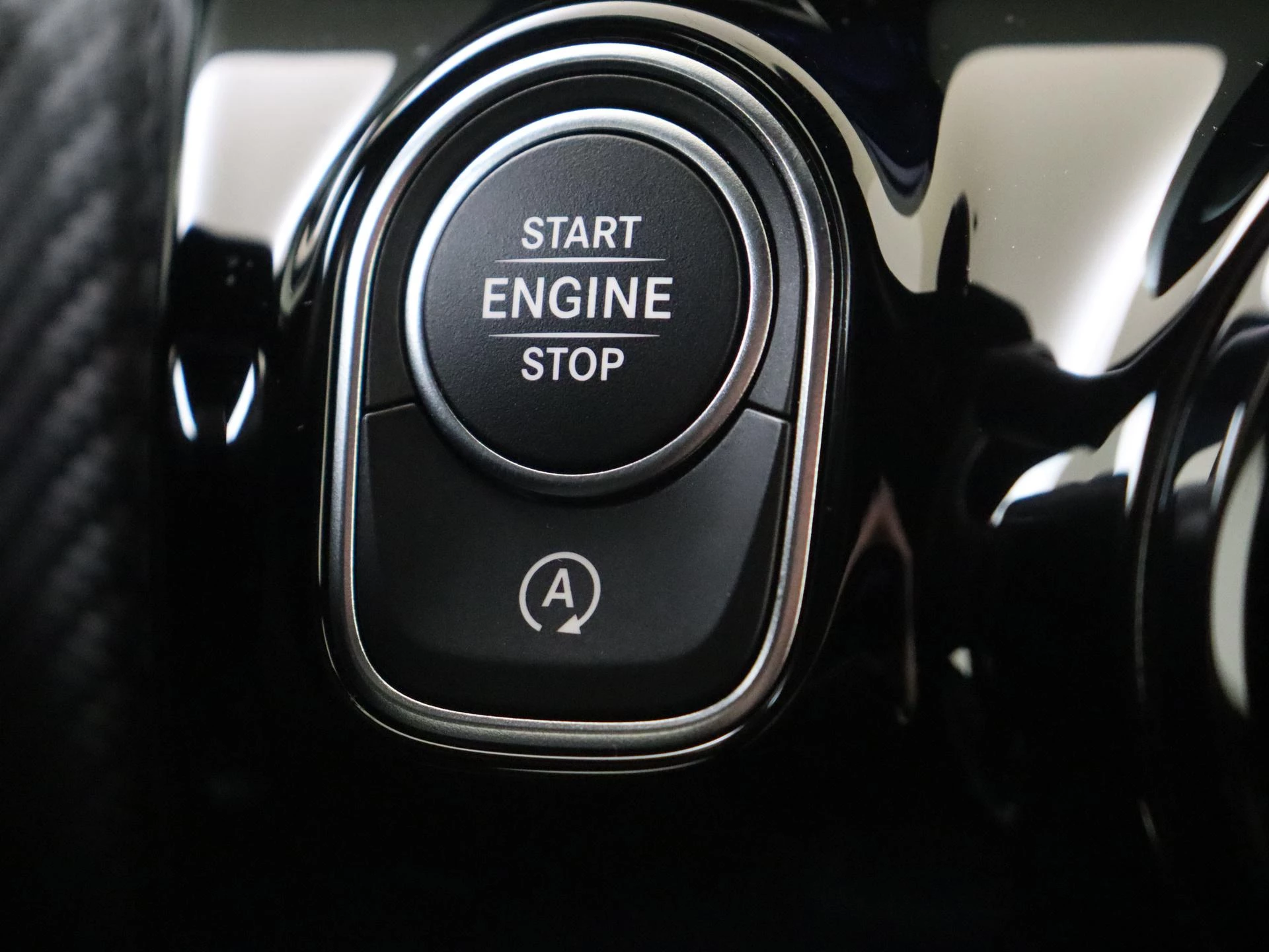 Mercedes-Benz-A-Klasse-image-21