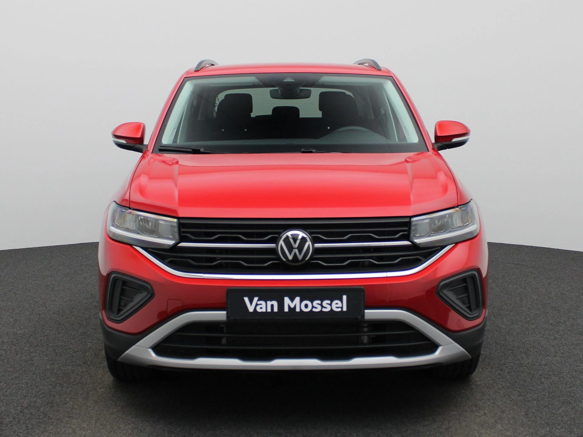 Volkswagen-T-Cross-image-2