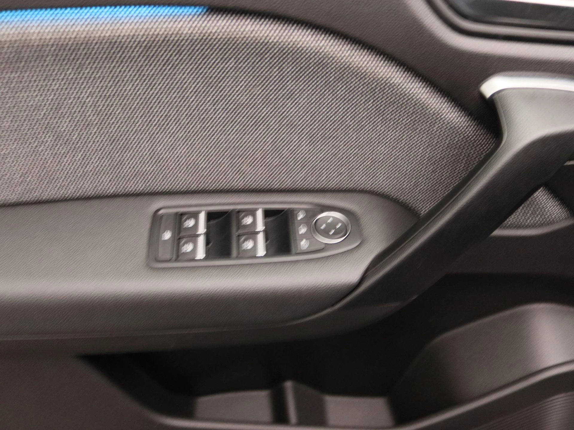 Renault-Captur-image-19