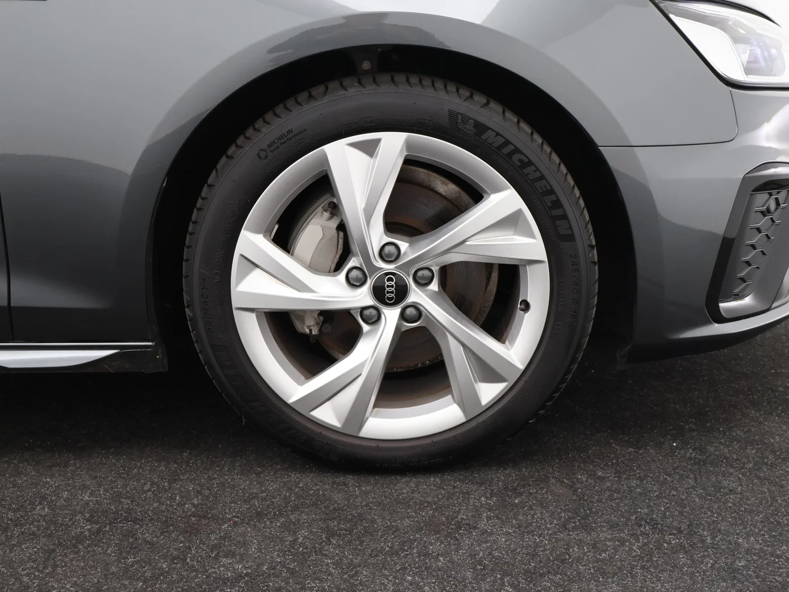 Audi-A4-image-10