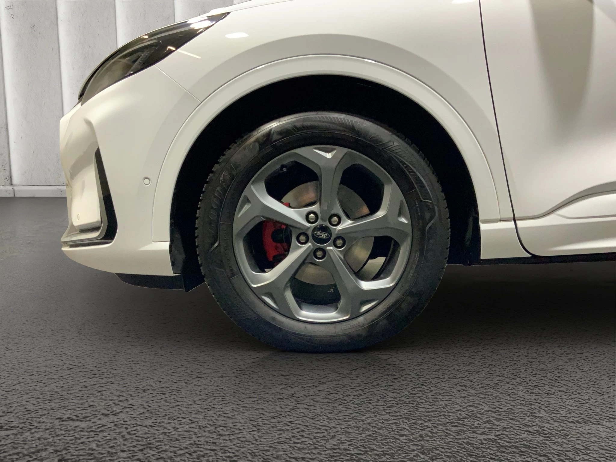 Ford Kuga ST-Line X Aut.*360GRAD*LED-MATRIX*NAVI*GRA*WINTER-PKT.