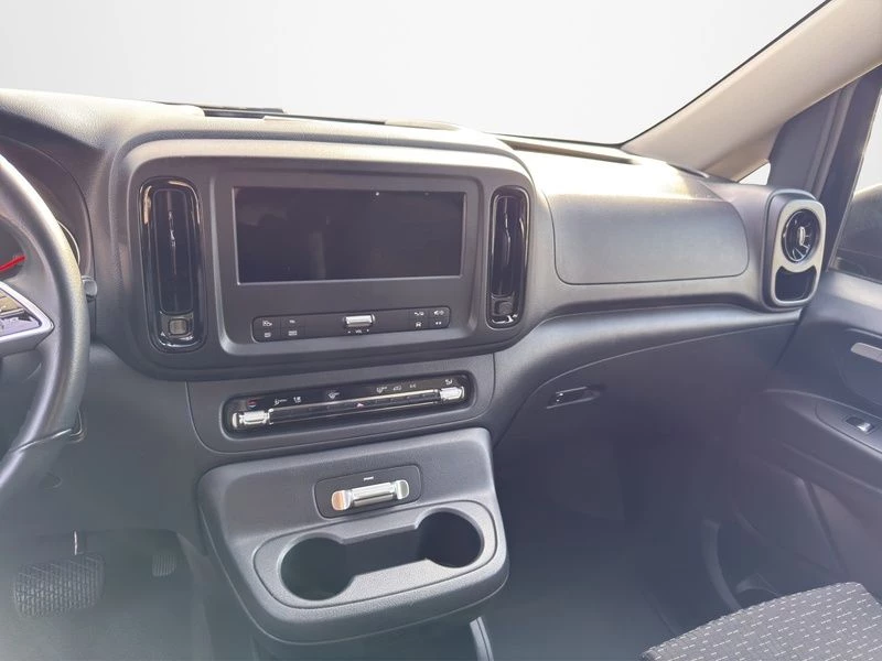 Mercedes-Benz Vito 116 TOURER NEUES MODELL NAVI KAMERA KLIMA Tourer