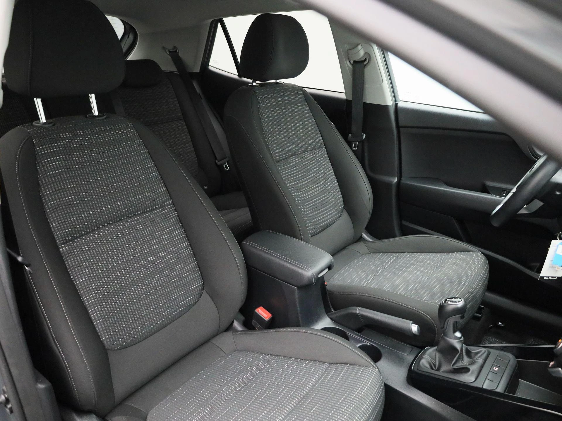 Kia-Stonic-image-31