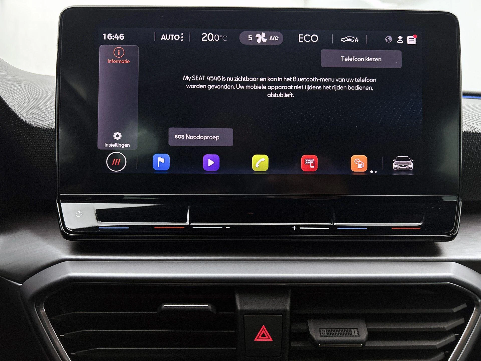 SEAT-Leon-image-13