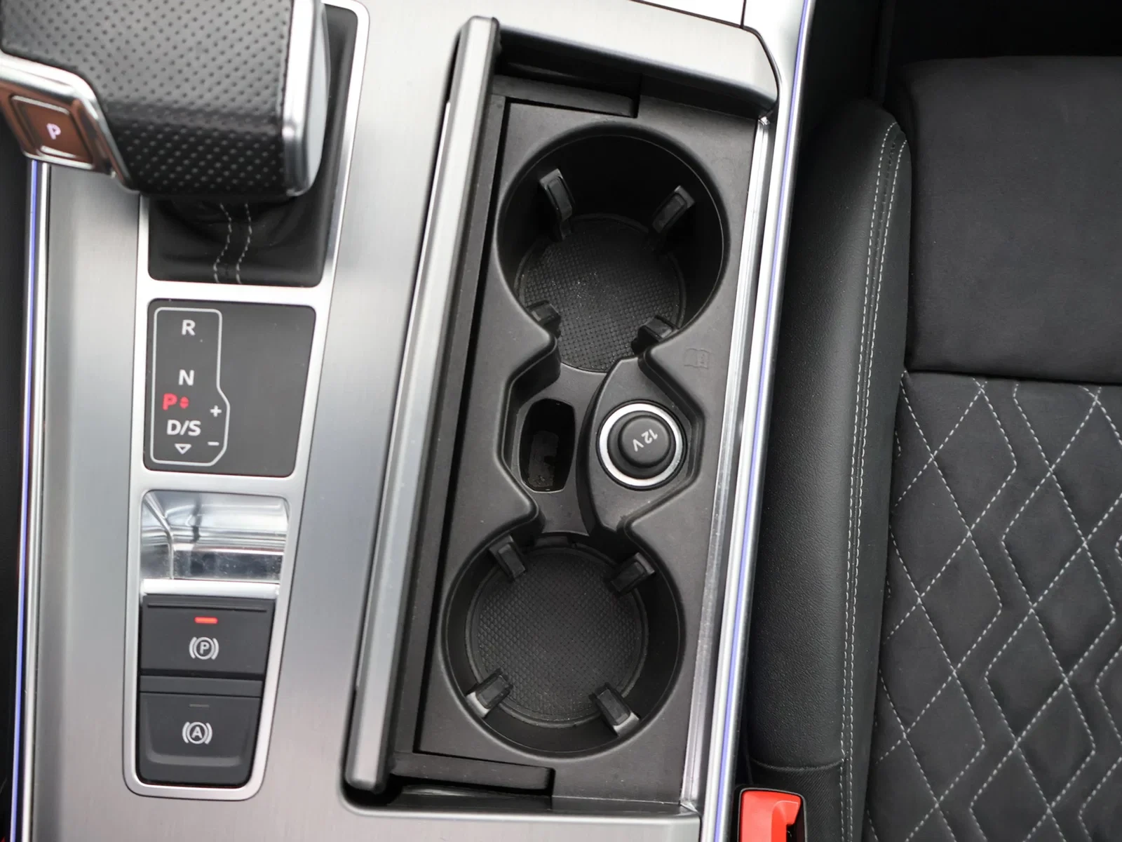 Audi-S7-image-28