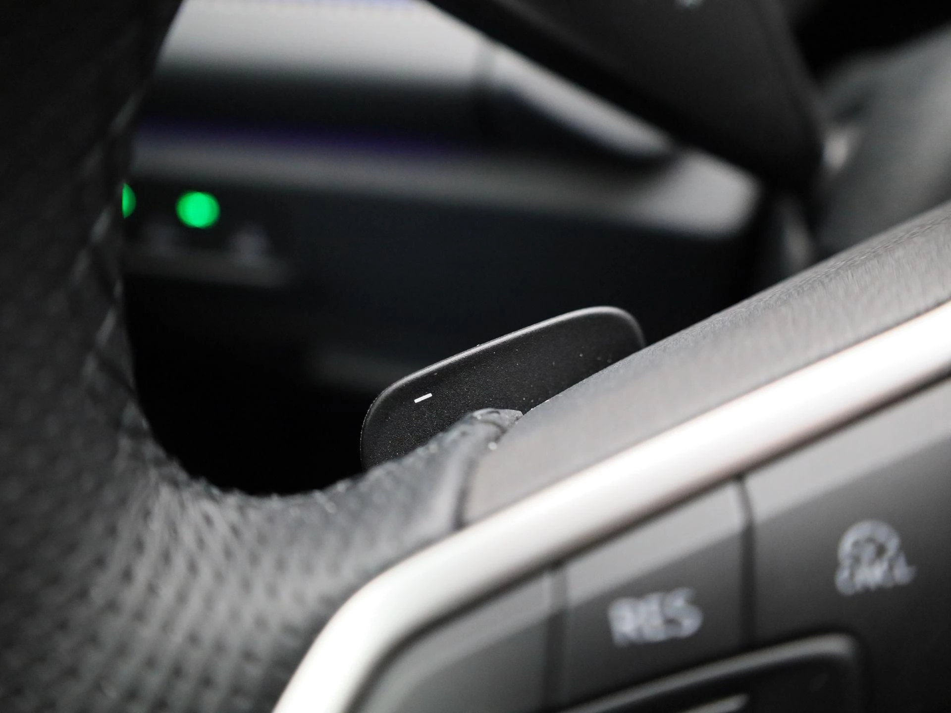 Volkswagen-Tiguan-image-26