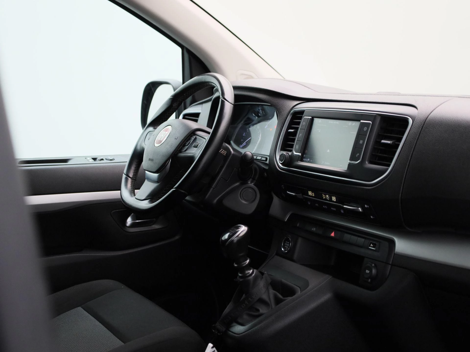 Fiat-Scudo-image-6