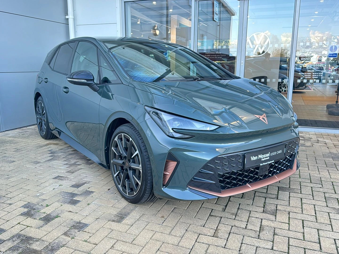 CUPRA-Born-image-17
