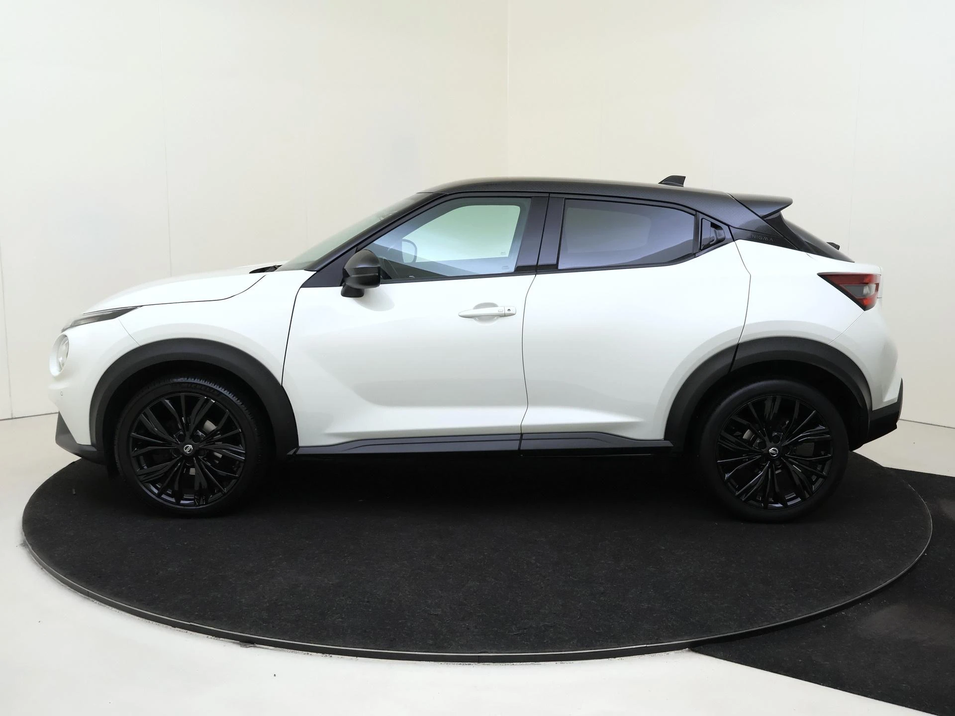 Nissan-Juke-image-7