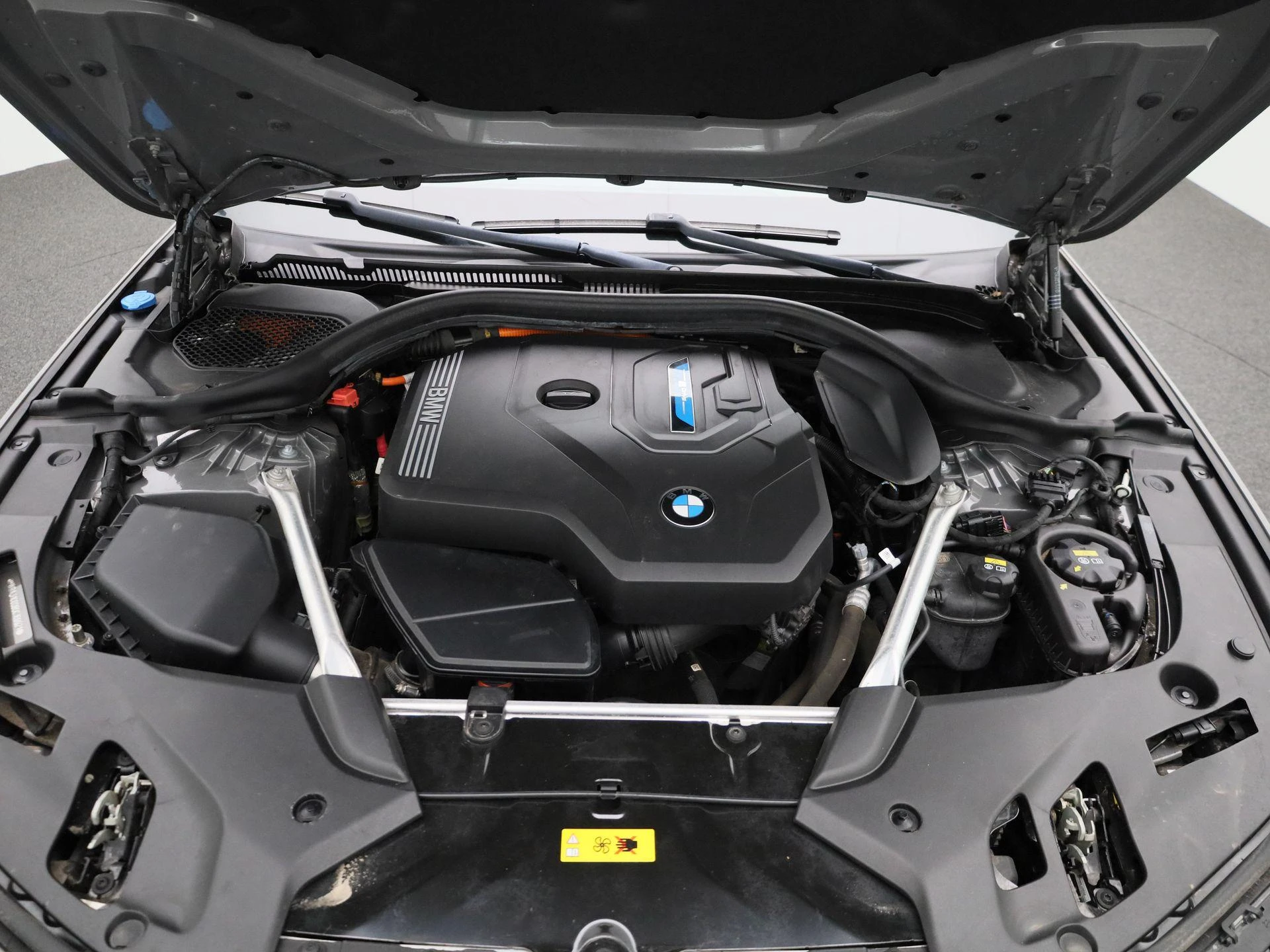 BMW-5 Serie-image-54
