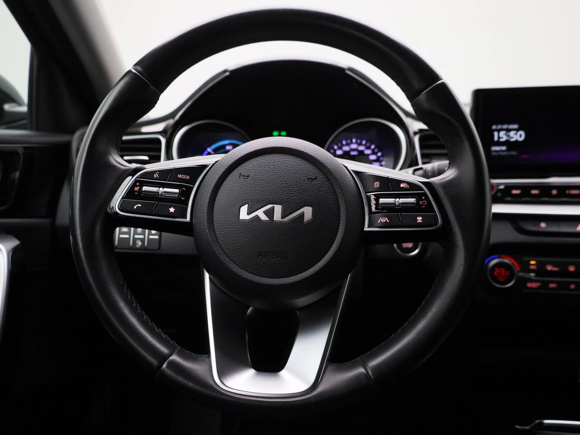 Kia-Ceed Sportswagon-image-2