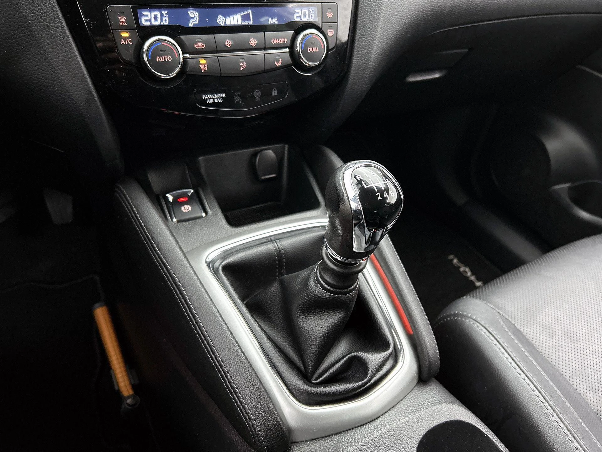 Nissan-QASHQAI-image-29