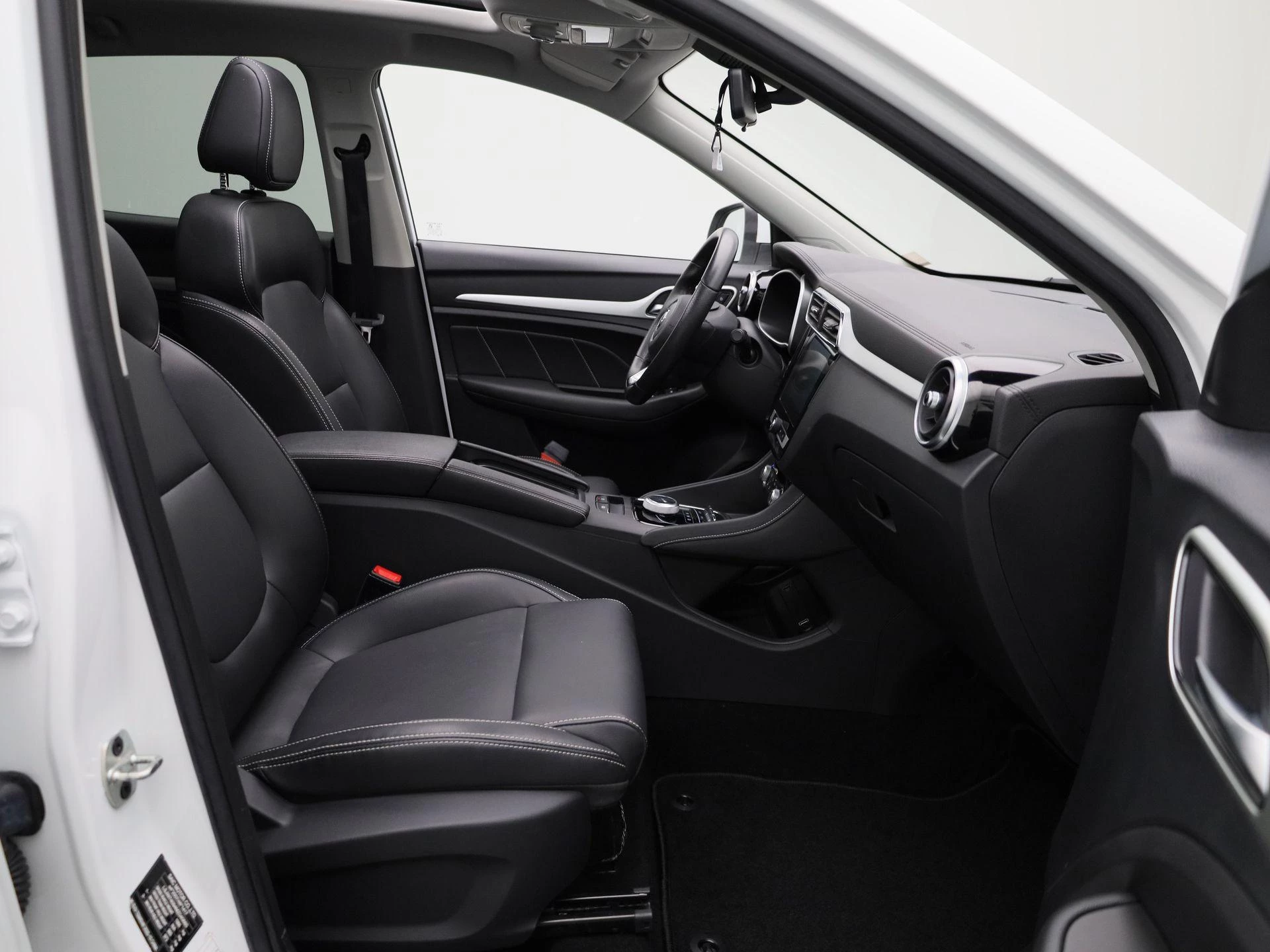 MG ZS EV Luxury 45 kWh
