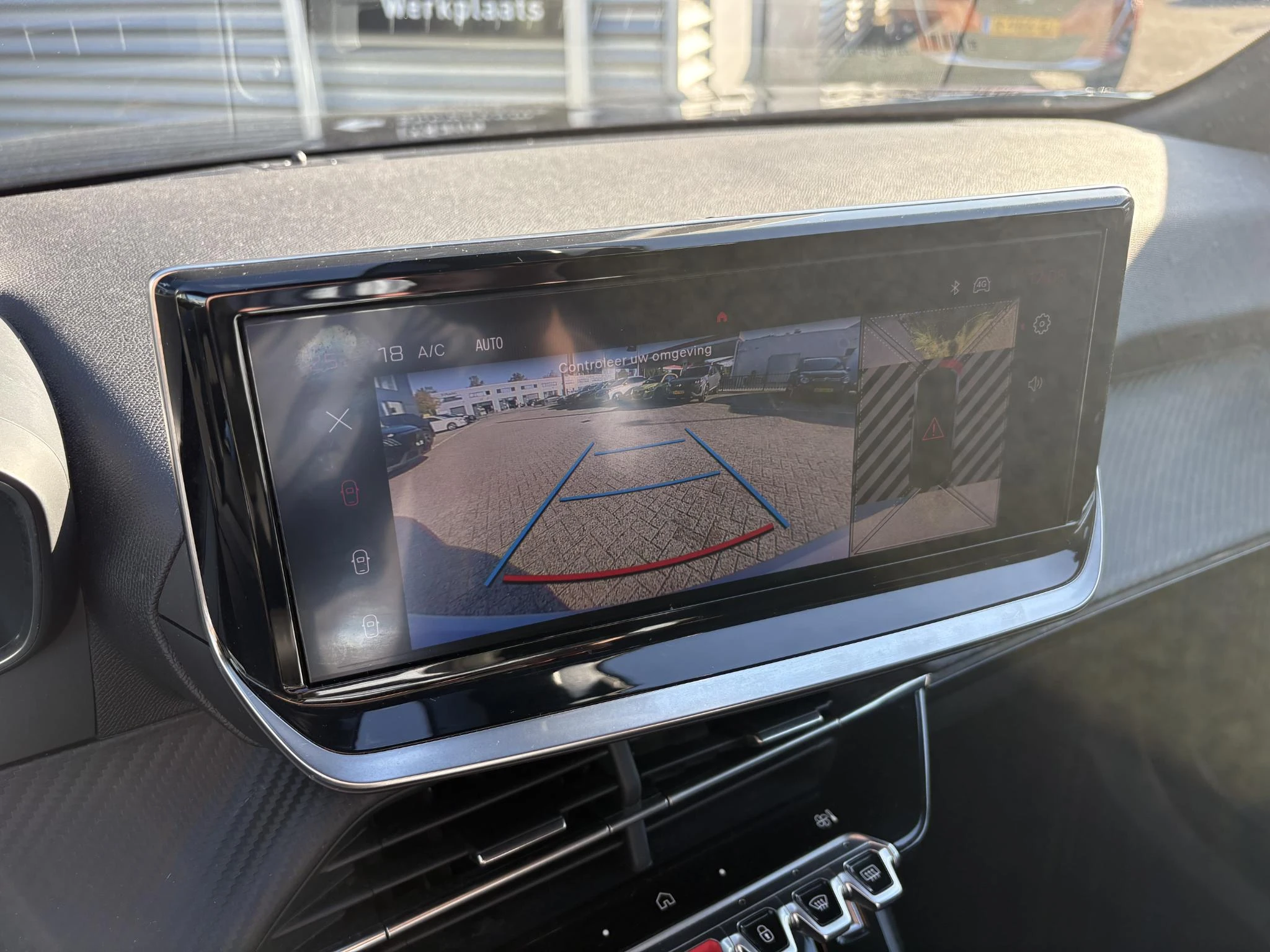 Peugeot-2008-image-13