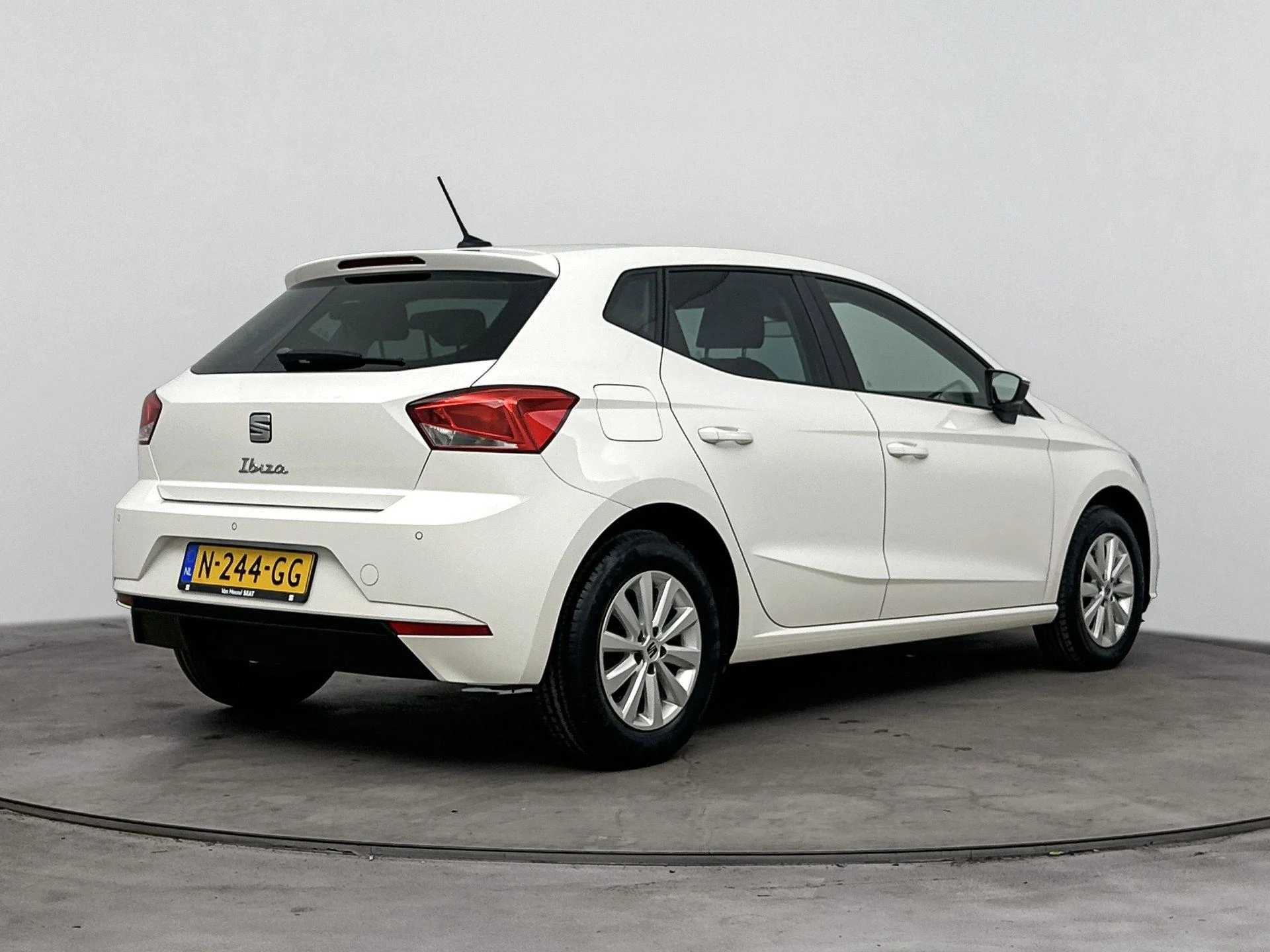 SEAT-Ibiza-image-3