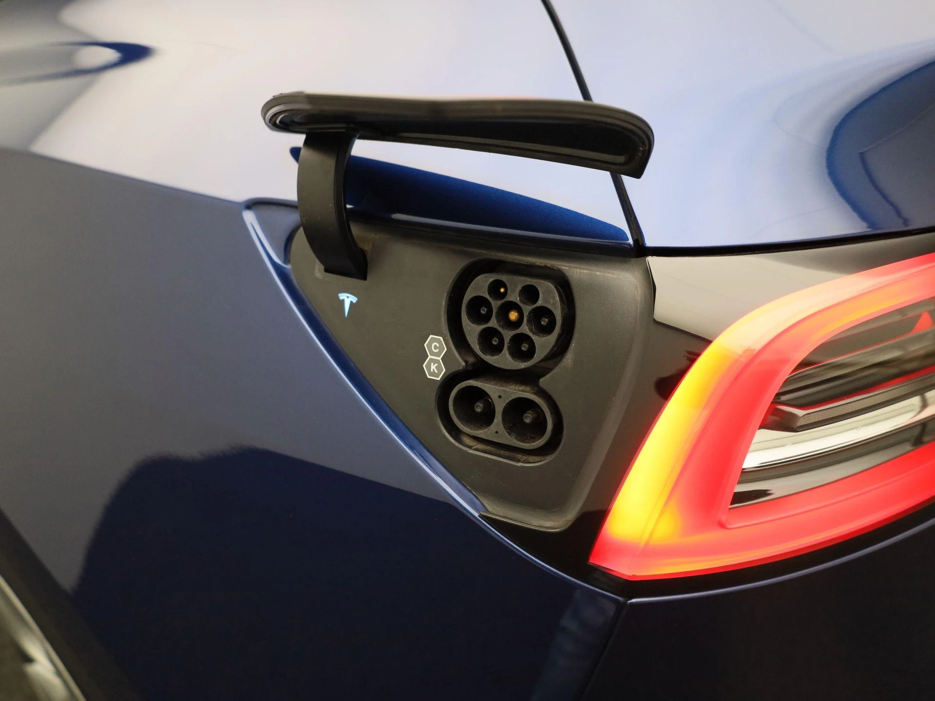 Tesla-Model Y-image-21