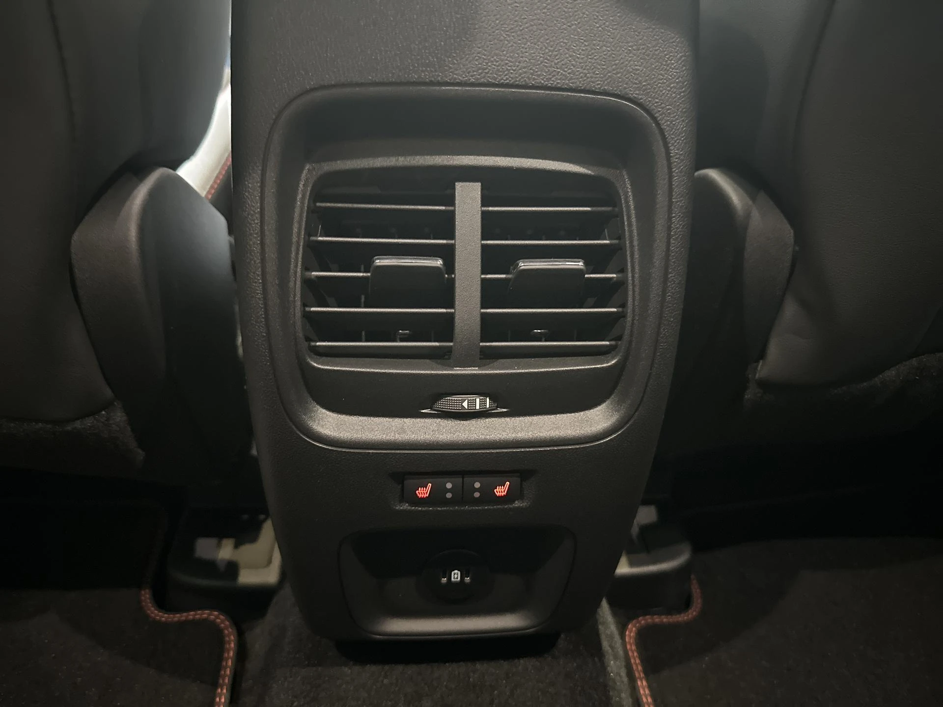 Ford-Kuga-image-13