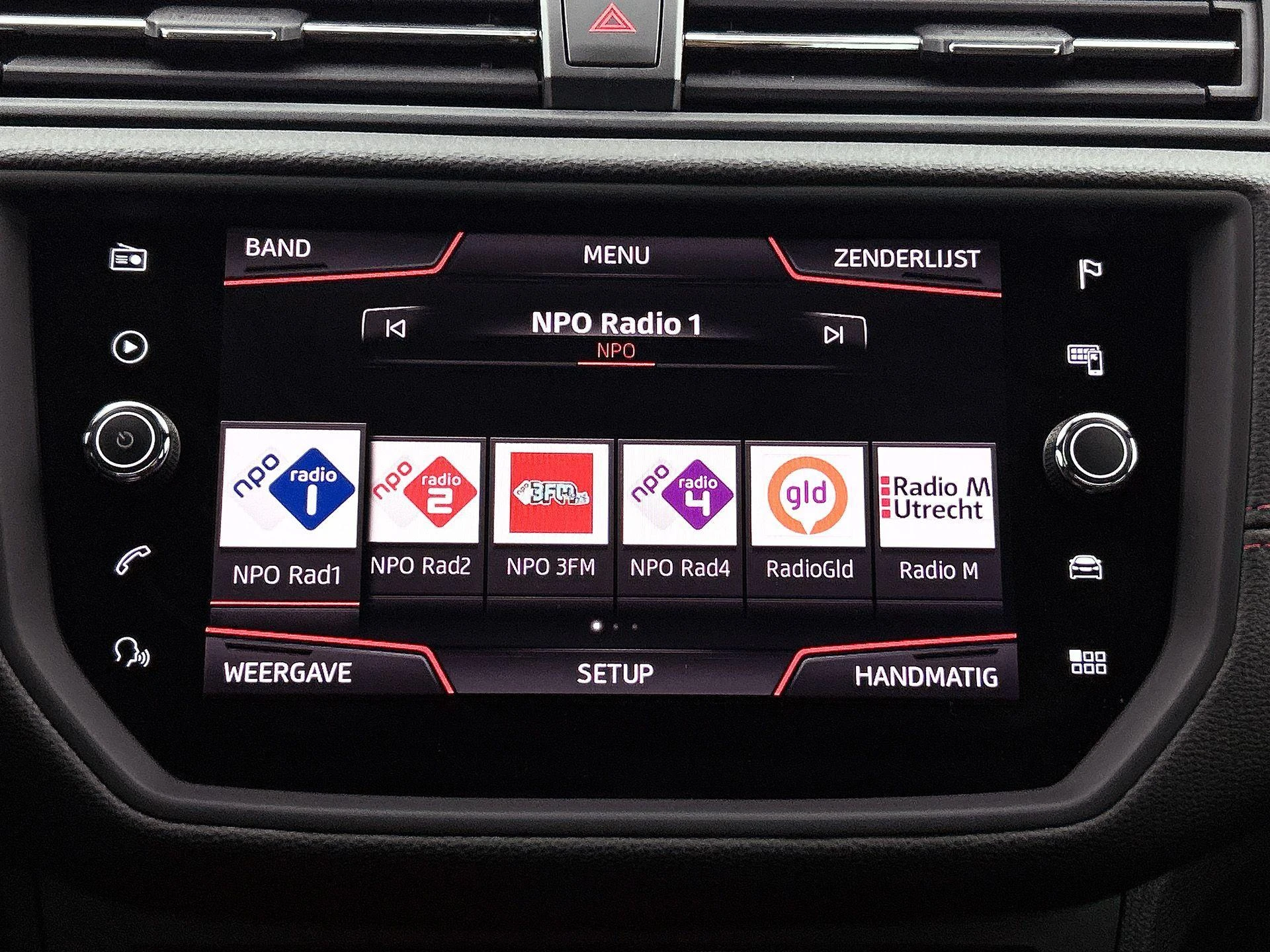 SEAT-Arona-image-22