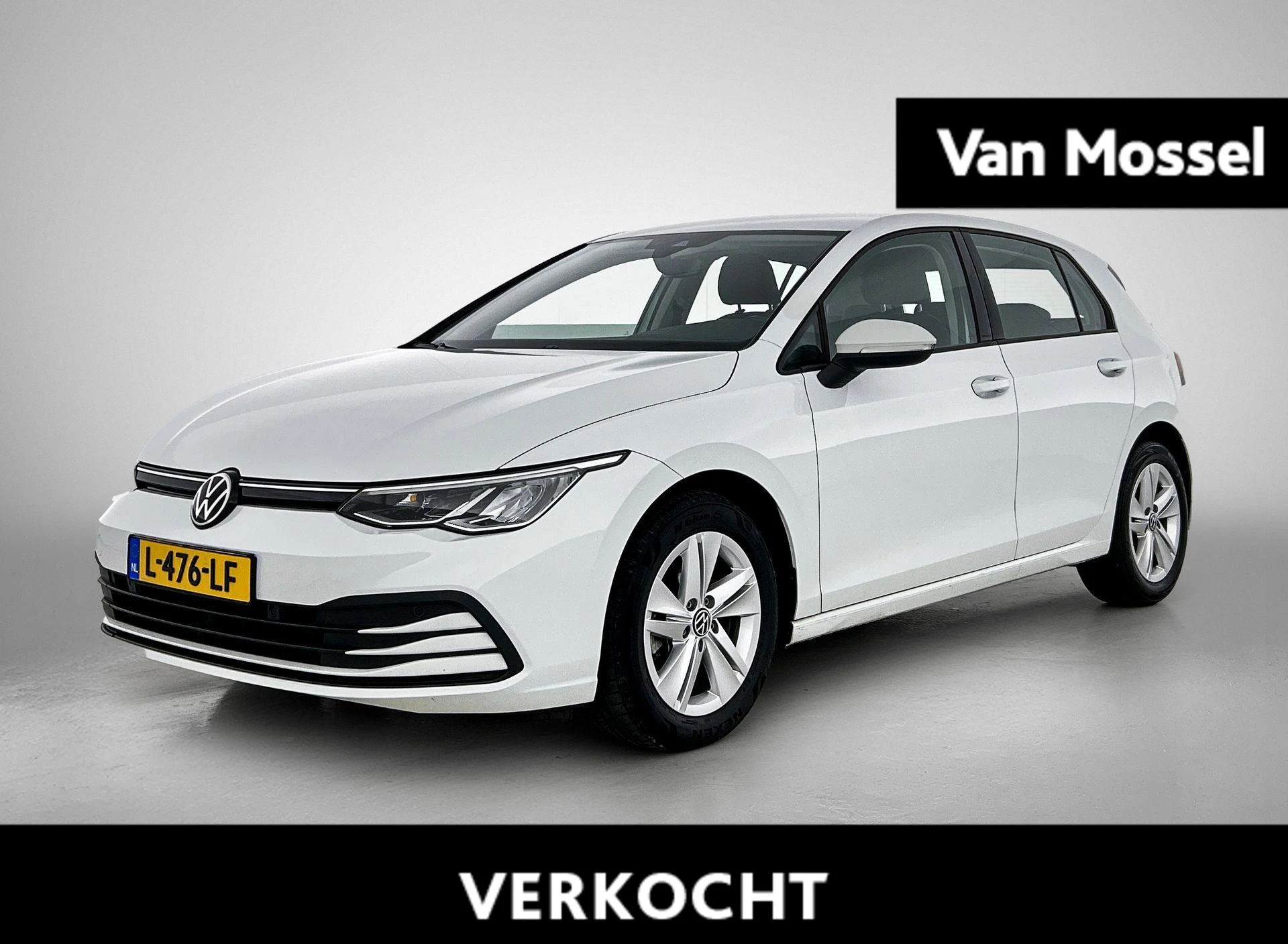 Volkswagen-Golf-image-0