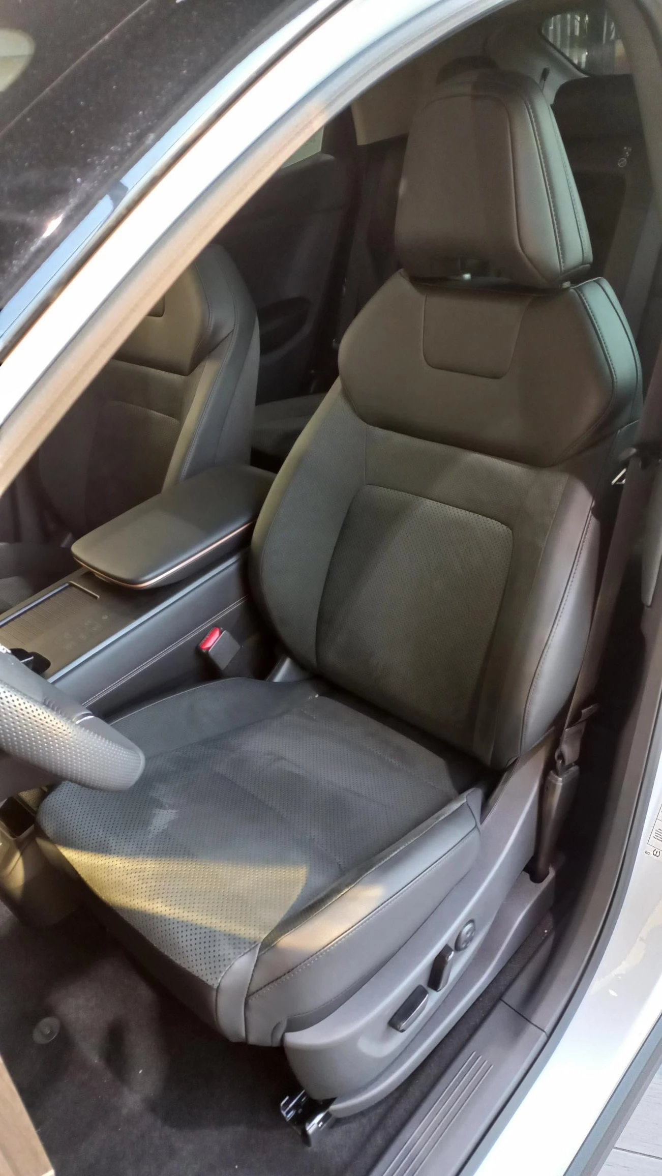 Nissan-ARIYA-image-4