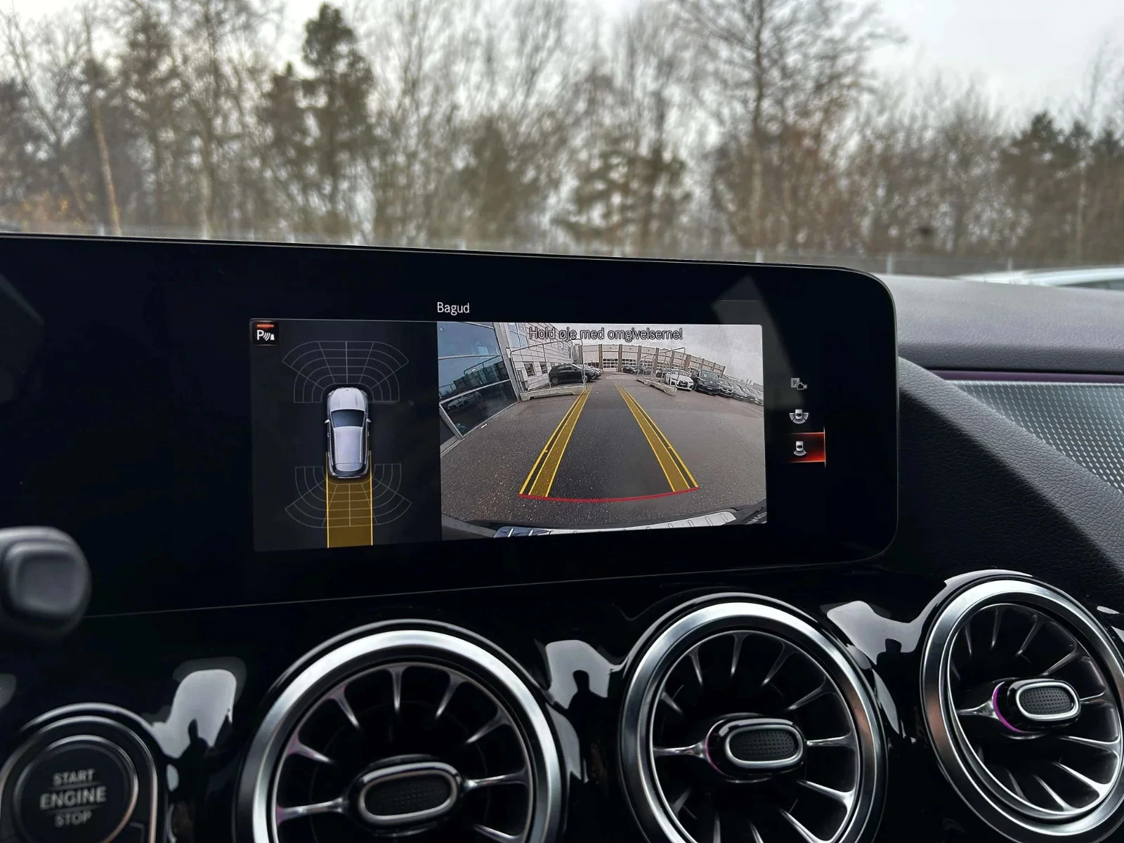 Mercedes-Benz-GLA-image-20