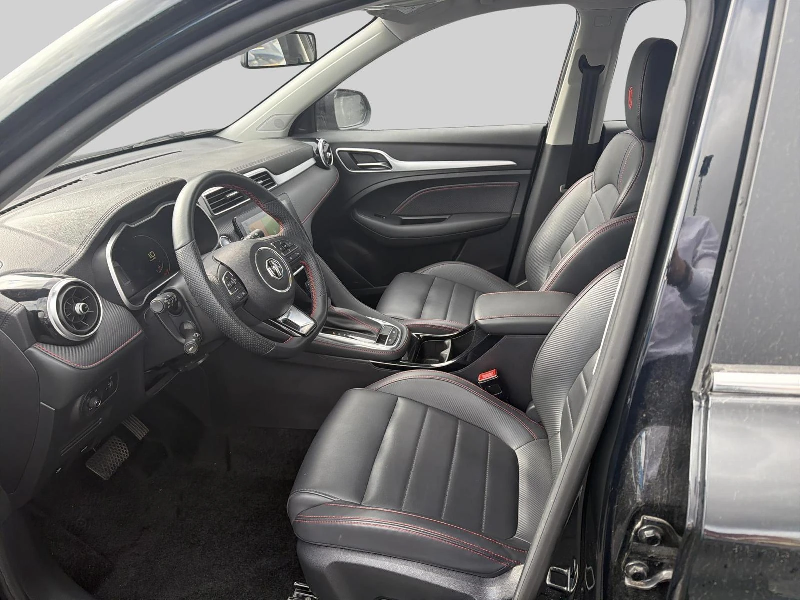 MG ZS ICE LUXURY