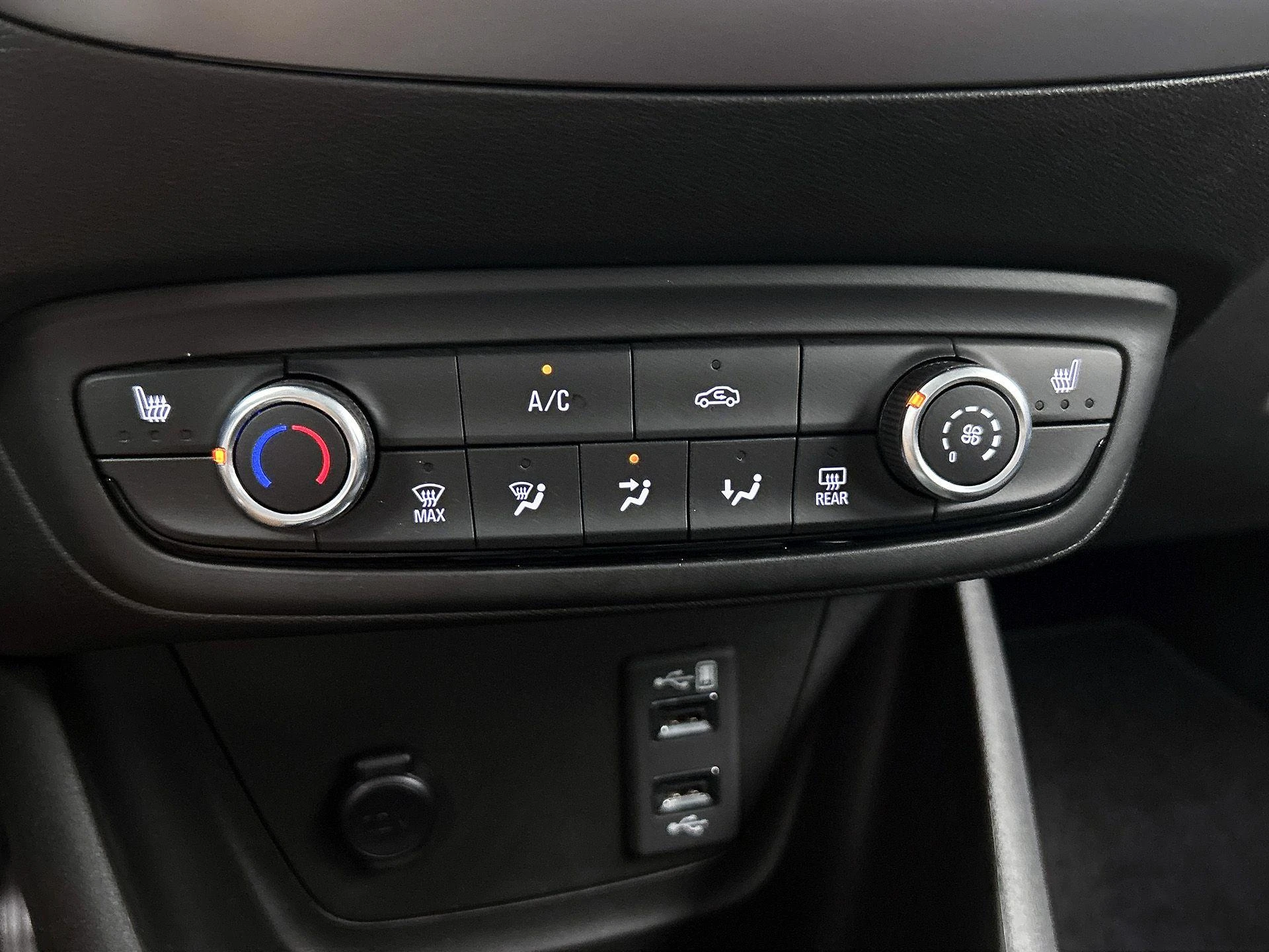 Opel-Crossland-image-23