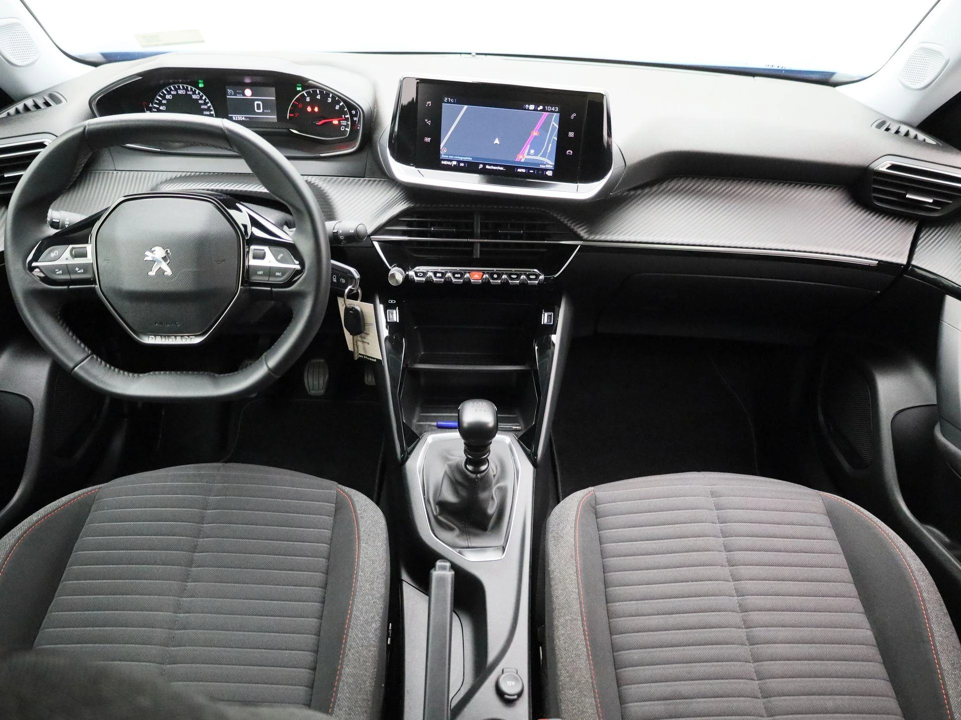 Peugeot-2008-image-8