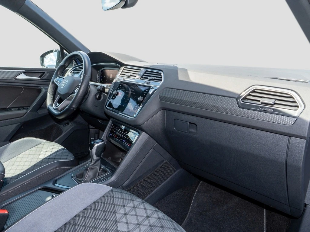 Volkswagen Tiguan 1.5 TSI DSG R-Line Black Style, Navi, ZGV