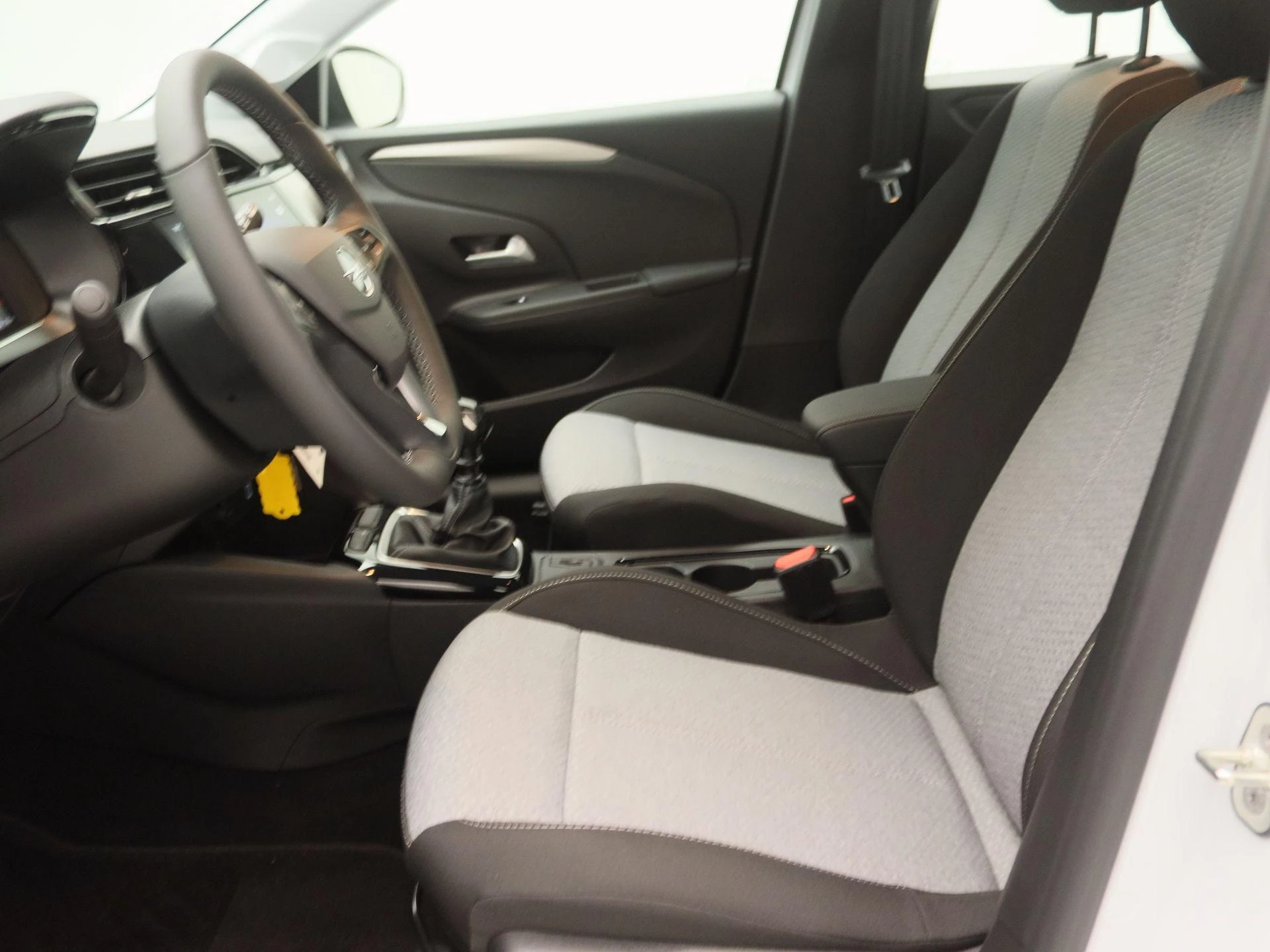 Opel-Corsa-image-11
