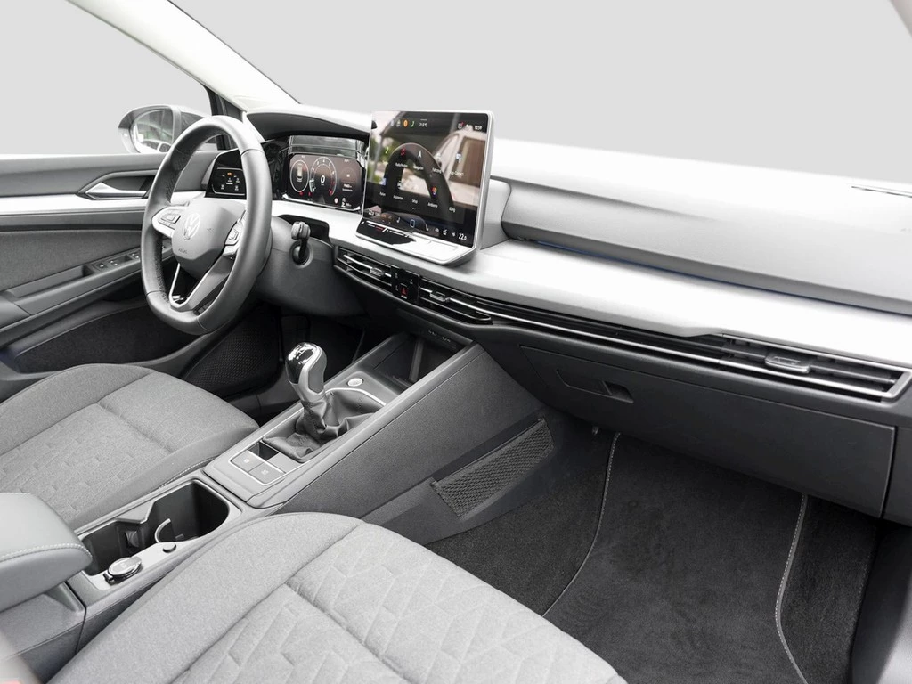 Volkswagen Golf VIII Variant 1,5TSI Life,AHK,LED,ACC Lenkrad/Sitzheizung,Climatronic,ALU 16"