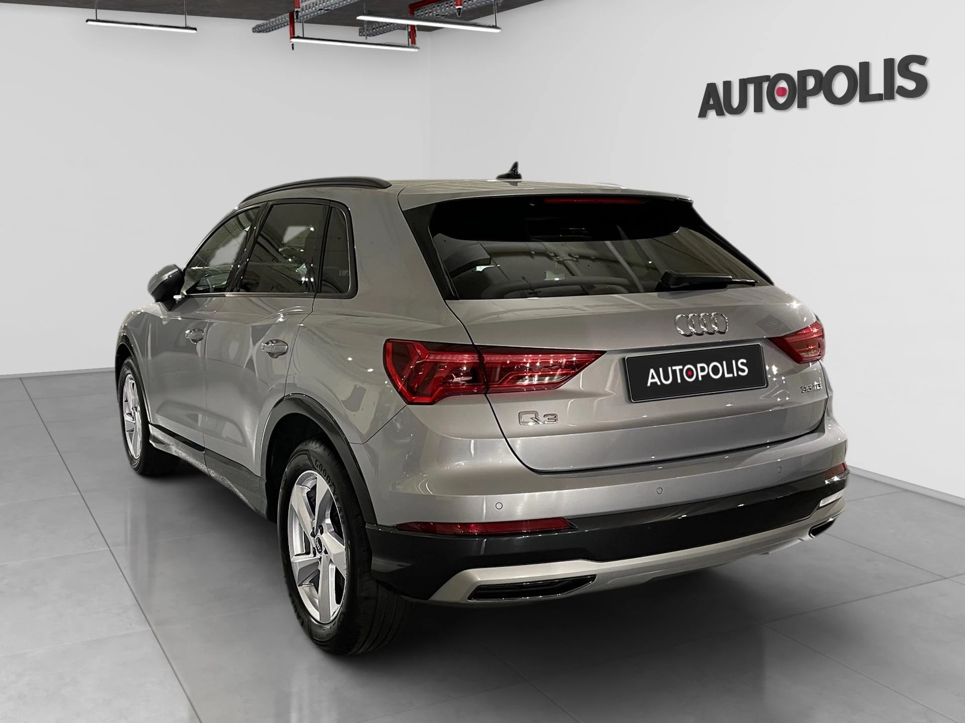 Audi-Q3-image-17