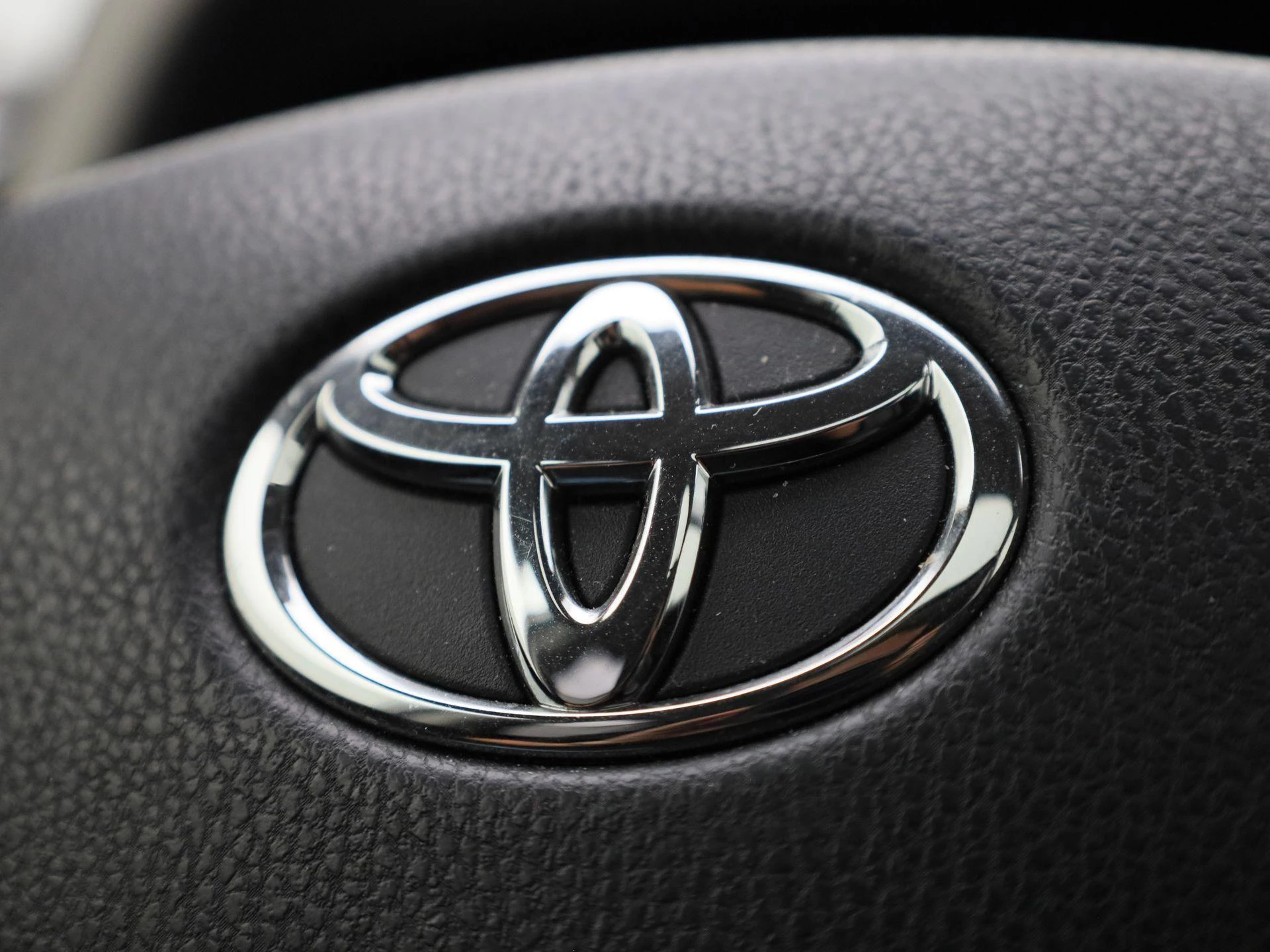 Toyota RAV4 2.5 Hybrid AWD Executive