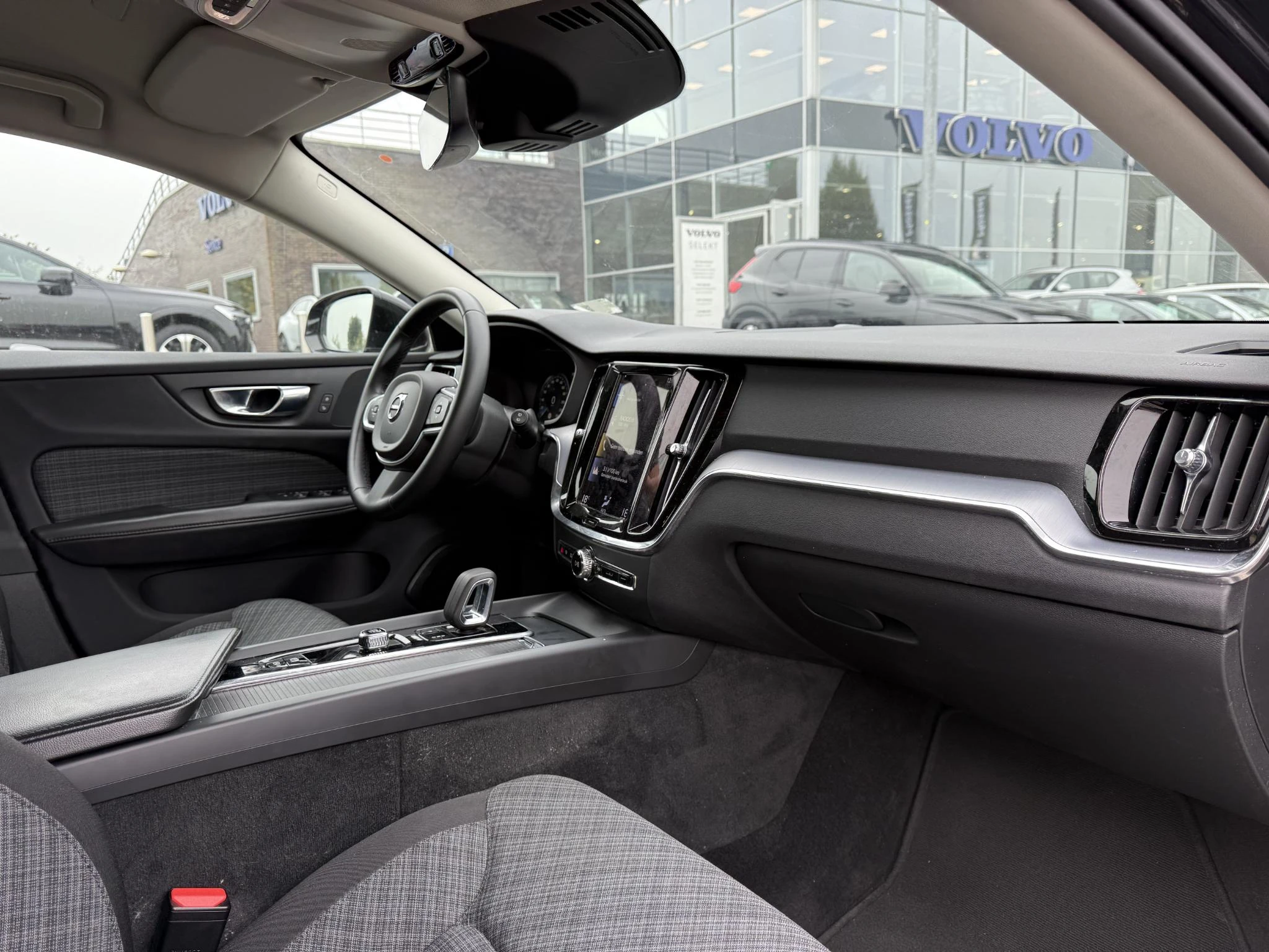 Volvo-V60-image-10