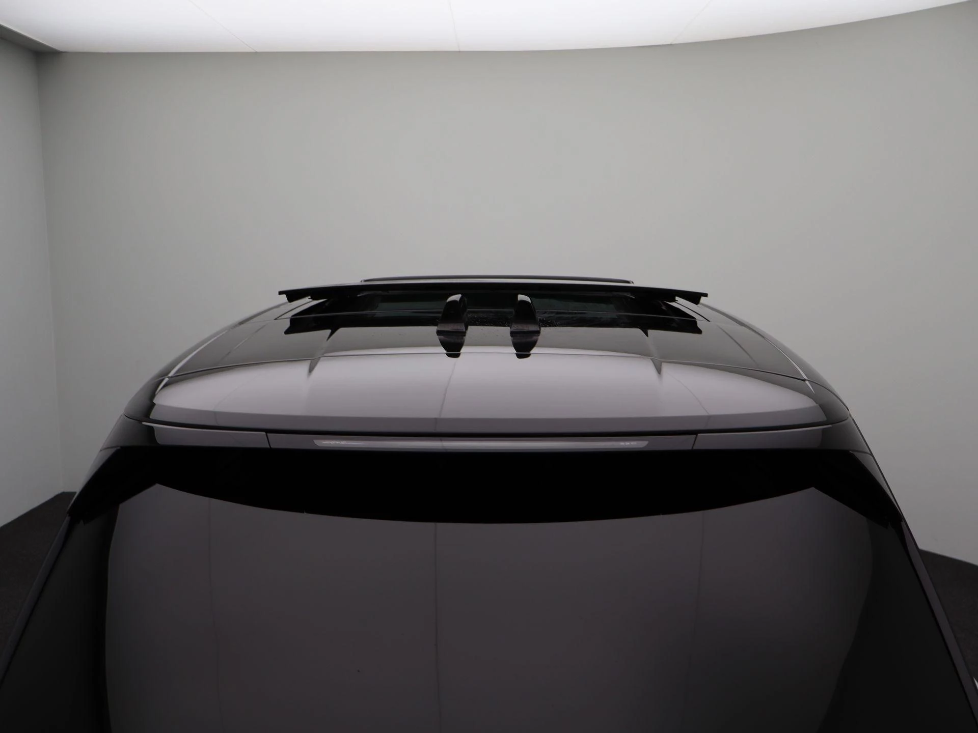 Land Rover-Range Rover-image-51