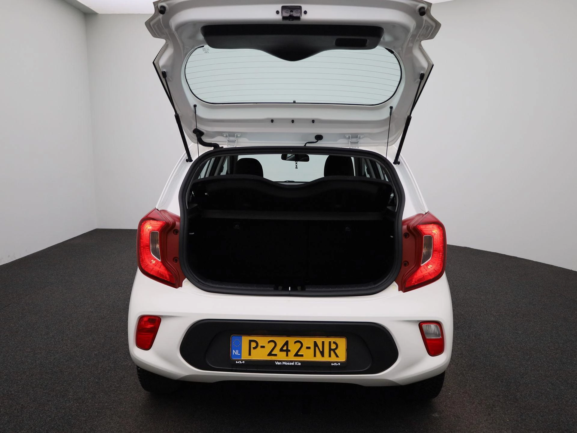 Kia-Picanto-image-10
