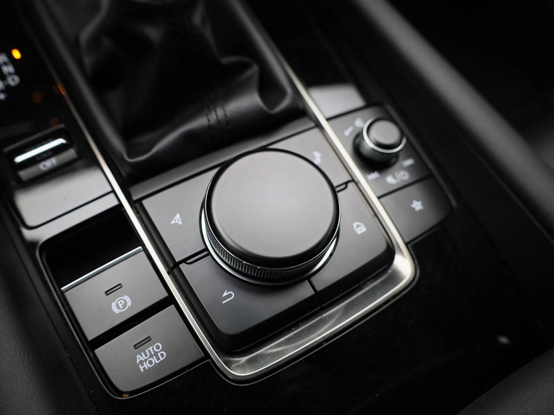 Mazda-3-image-24